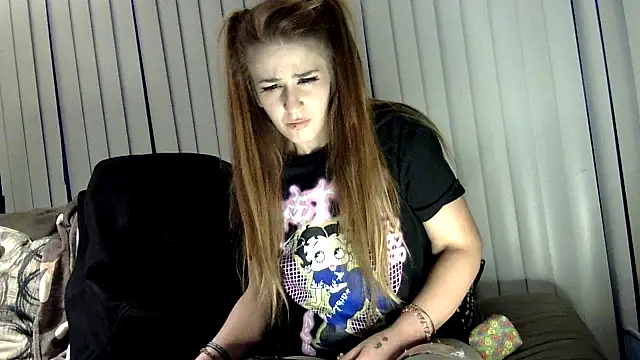 Snapshot of halobabe7620 chatting on 01-17-25, 01:35 halobabe7620 online show from 01-17-25, 01:35