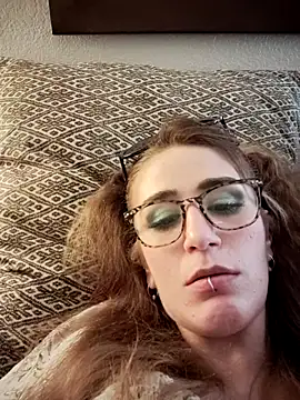 Snapshot of halobabe7620 chatting on 03-16-25, 12:33 halobabe7620 online show from 03-16-25, 12:33