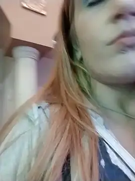 Snapshot of halobabe7620 chatting on 09-14-25, 01:49 halobabe7620 online show from 09-14-25, 01:49