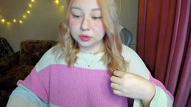 Milafoxxxy online show from 10-07-25, 08:50