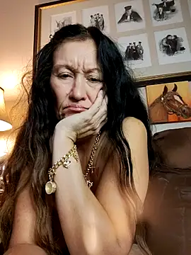 Snapshot of TheDime chatting on 02-01-26, 08:57 TheDime online show from 02-01-26, 08:57