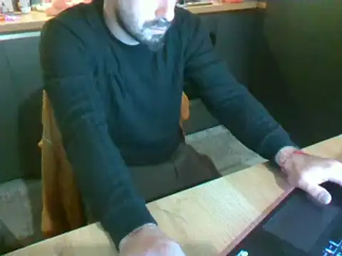 Snapshot of giorgakaci69 chatting on 12-02-24, 01:47 giorgakaci69 online show from 12-02-24, 01:47