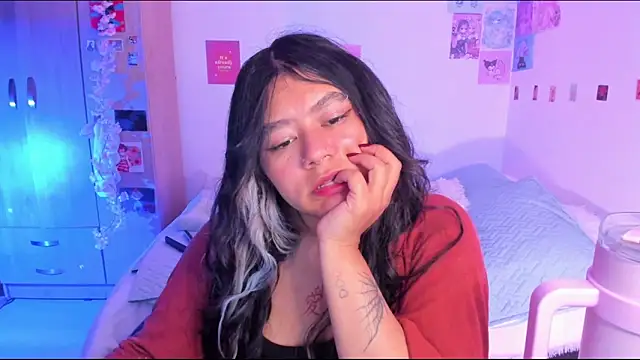 StephaniFox online show from 02-13-25, 02:23