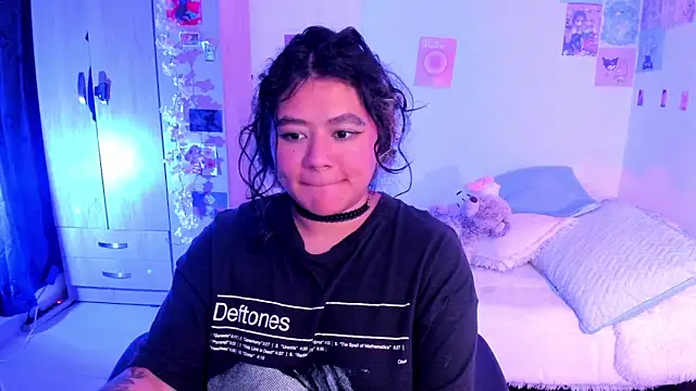 StephaniFox online show from 02-24-25, 06:49