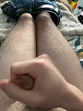 Snapshot of magrossebite25cm chatting on 03-10-26, 08:14 magrossebite25cm online show from 03-10-26, 08:14