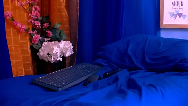 roberts kloe online show from 03-22-25, 08:04