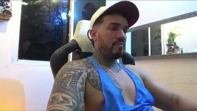 Angel sex latin online show from 01-08-25, 03:51