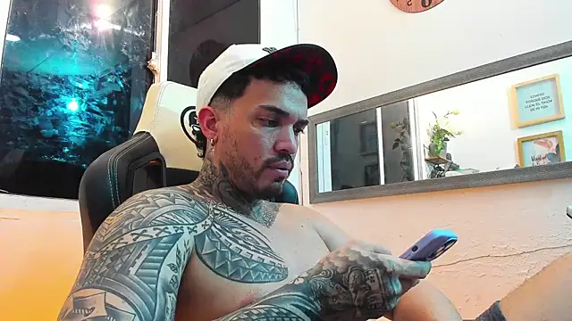 Angel sex latin online show from 01-21-25, 07:26