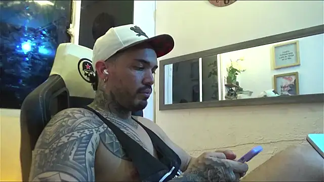 Angel sex latin online show from 01-24-25, 06:46