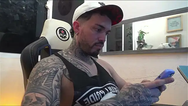 Angel sex latin online show from 01-31-25, 04:03