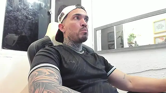 Angel sex latin online show from 02-14-25, 04:04