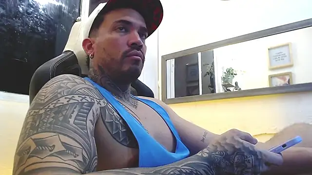 Angel sex latin online show from 02-19-25, 03:39