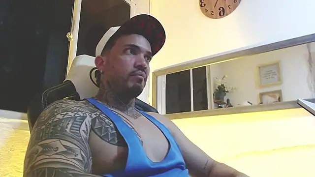 Angel sex latin online show from 02-25-25, 05:19