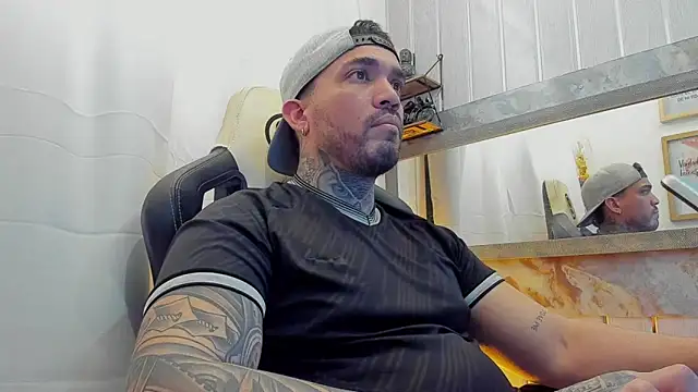 Angel sex latin online show from 09-14-25, 02:54