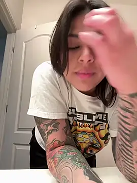 miacanela xo online show from 02-10-25, 03:35