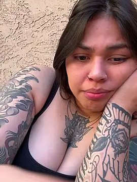 miacanela xo online show from 03-11-25, 12:00