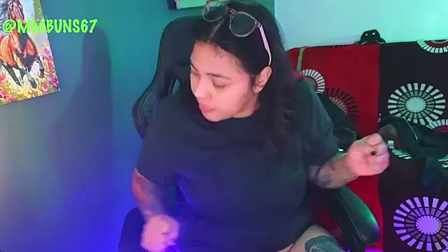 miacanela xo online show from 10-05-25, 12:42