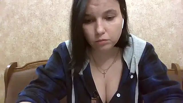 Snapshot of JeorginaJ chatting on 11-10-25, 03:11 JeorginaJ online show from 11-10-25, 03:11