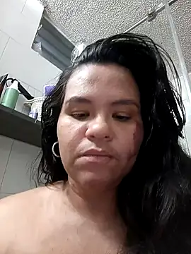 Julieta-tits online show from 05-28-26, 08:17