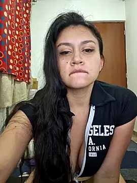 Snapshot of lombarlana-89 chatting on 02-20-25, 02:40 lombarlana-89 online show from 02-20-25, 02:40