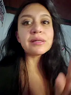 Snapshot of lombarlana-89 chatting on 09-27-25, 01:10 lombarlana-89 online show from 09-27-25, 01:10