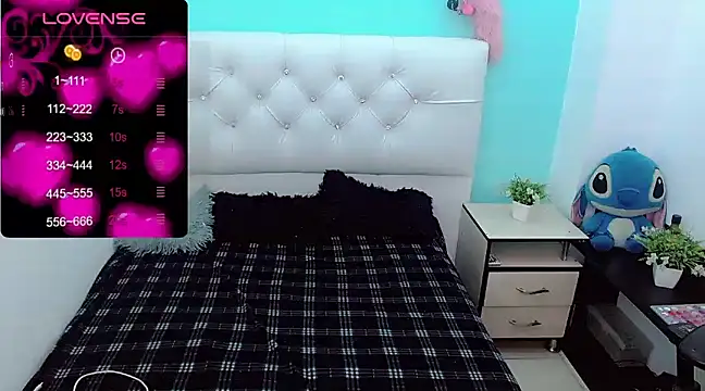 Snapshot of kinverly_sexyx chatting on 12-07-24, 03:41 kinverly sexyx online show from 12-07-24, 03:41