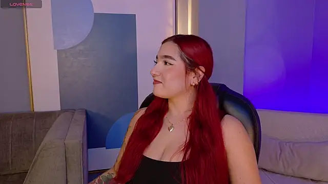 ViolettCastel online show from 11-08-25, 07:23