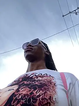 sweetsarabig22cm online show from 03-08-25, 10:56