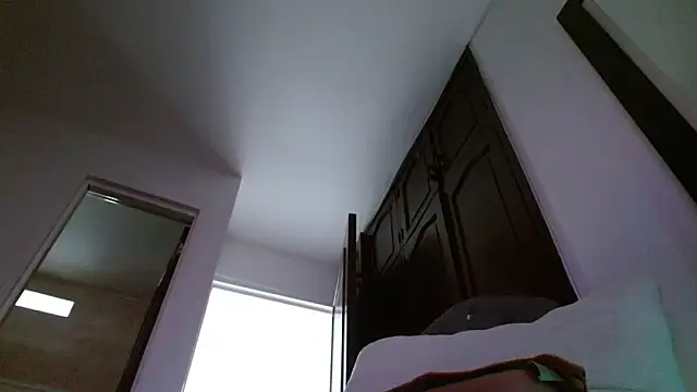 sweetsarabig22cm online show from 03-28-26, 01:49