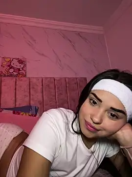 Kimmymadison- online show from 04-15-26, 03:35