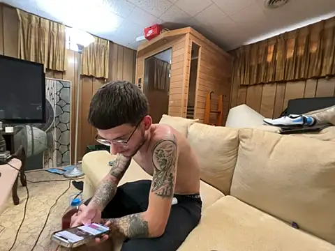 hungkubenski online show from 10-31-25, 12:17