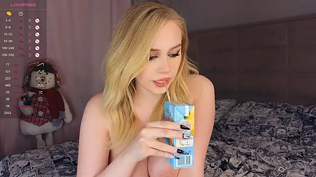 AsteriaHamel online show from 01-28-25, 04:19