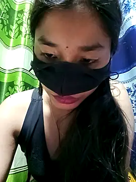 Snapshot of Aruyeshi- chatting on 03-07-25, 03:18 Aruyeshi- online show from 03-07-25, 03:18