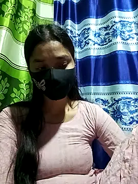 Snapshot of Aruyeshi- chatting on 03-10-25, 12:48 Aruyeshi- online show from 03-10-25, 12:48