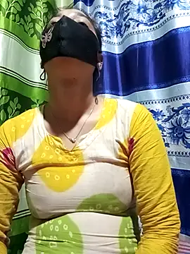 Snapshot of Aruyeshi- chatting on 03-16-25, 04:45 Aruyeshi- online show from 03-16-25, 04:45