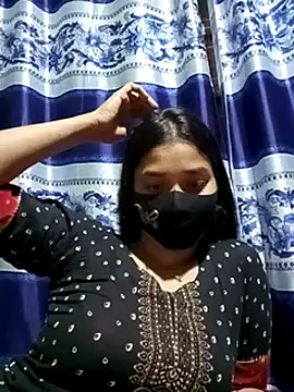 Snapshot of Aruyeshi- chatting on 03-19-25, 05:52 Aruyeshi- online show from 03-19-25, 05:52