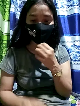 Snapshot of Aruyeshi- chatting on 03-22-25, 03:52 Aruyeshi- online show from 03-22-25, 03:52