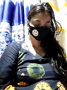 Snapshot of Aruyeshi- chatting on 09-26-25, 05:22 Aruyeshi- online show from 09-26-25, 05:22