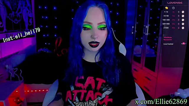 Kitty goth online show from 03-09-25, 02:50