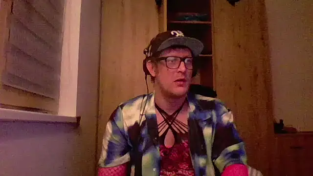 Bigthroaterboy online show from 01-22-25, 07:34