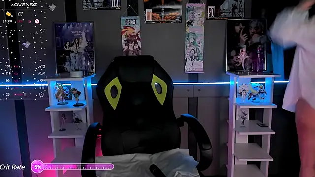 Ellen Soft online show from 12-18-24, 05:10