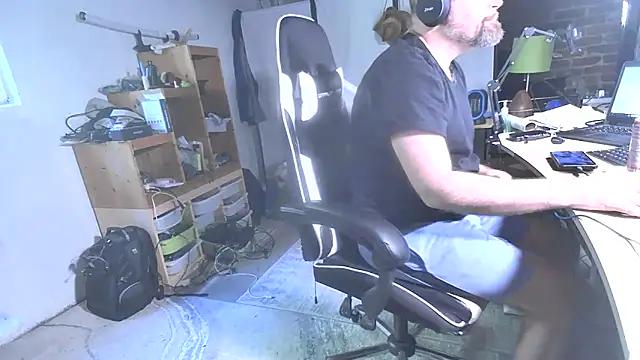MagnusCockus online show from 06-04-26, 02:23