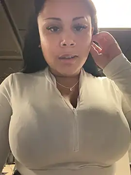 HaileyDiana online show from 02-14-25, 07:33