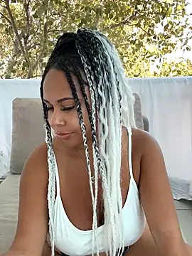 HaileyDiana online show from 09-23-25, 11:46