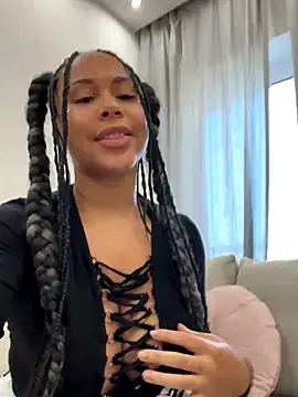 HaileyDiana online show from 12-18-25, 11:16