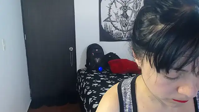 lili peach online show from 03-16-26, 08:24