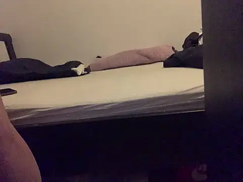 KendrickJiz online show from 03-08-25, 12:22