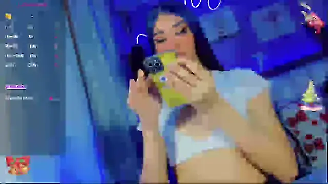 Snapshot of Baby_Aliz chatting on 12-11-24, 11:54 Baby Aliz online show from 12-11-24, 11:54