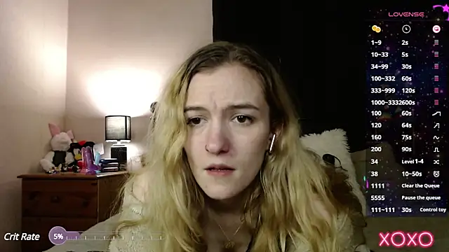 Snapshot of EllieeRose chatting on 01-25-25, 08:00 EllieeRose online show from 01-25-25, 08:00