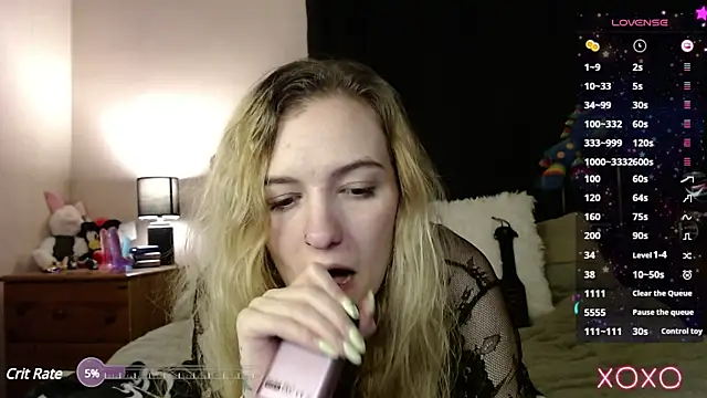 Snapshot of EllieeRose chatting on 02-03-25, 06:49 EllieeRose online show from 02-03-25, 06:49